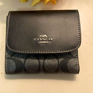 COACH trifold black/silver/gray monogram wallet